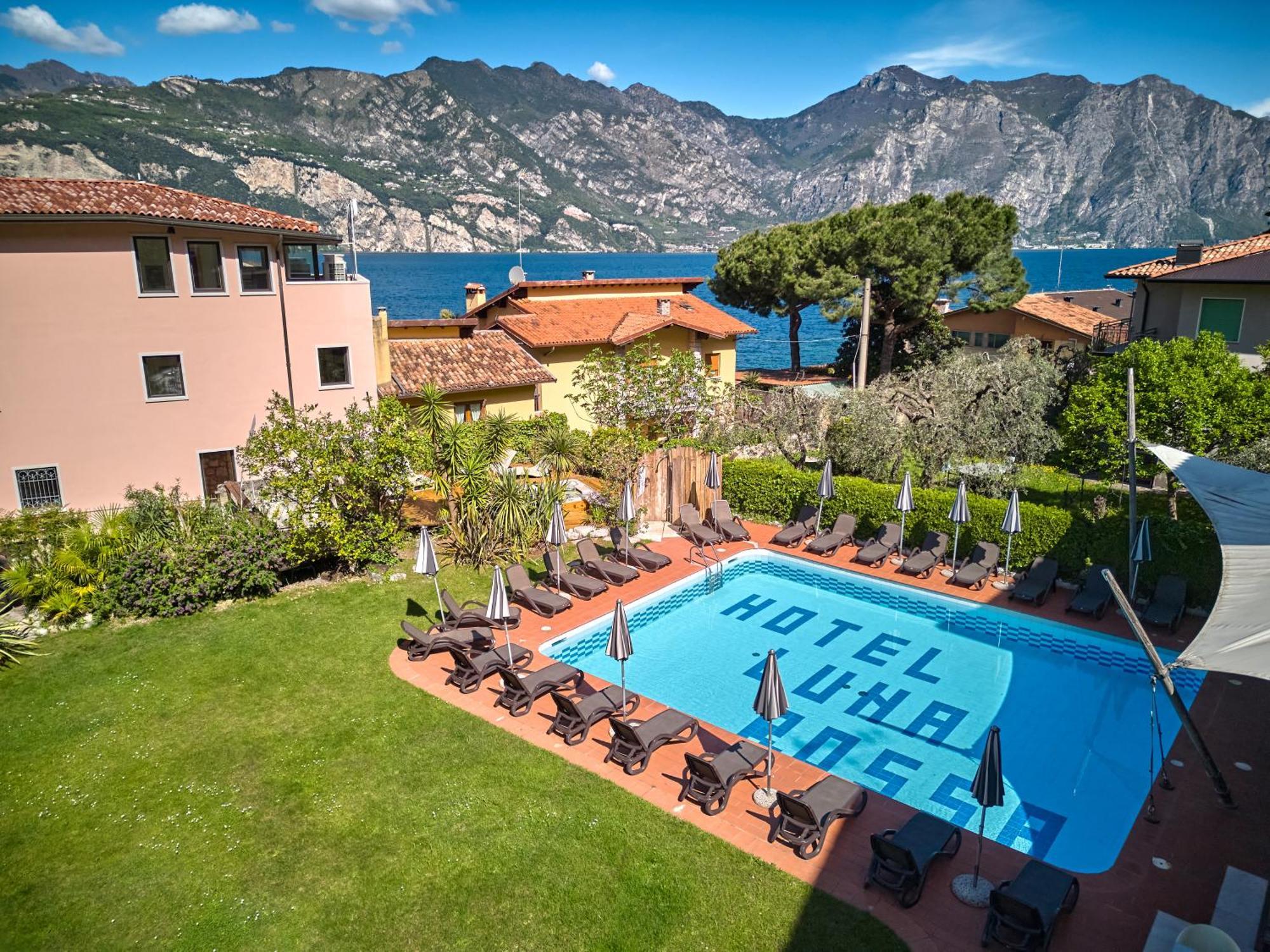 Ambienthotel Luna Rossa Malcesine Exterior foto